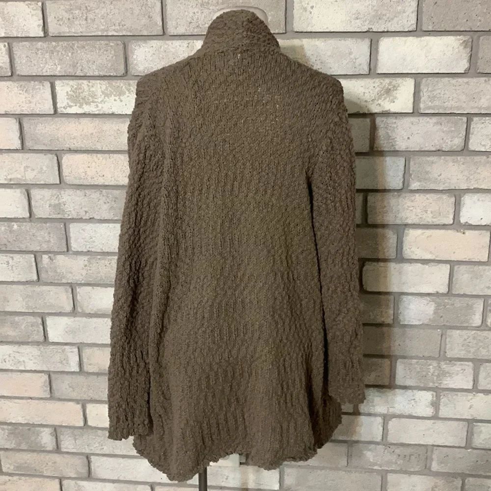 3for$20 Cardigan with pockets m/L - Picture 2 of 3